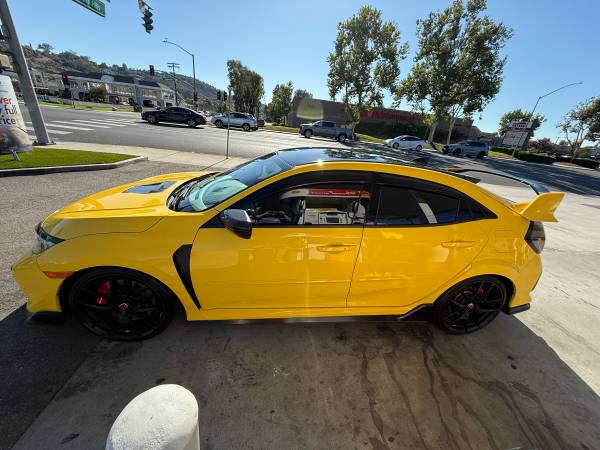 2021 Civic Type R Edición Limitada - $49,500 (El Cajon)63440881587201123