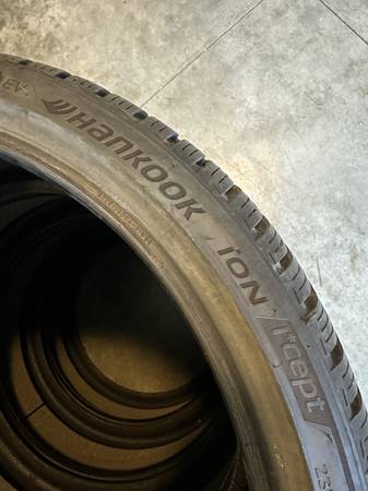 Telsa Model 3 Performance Winter tires - $595 (Walla Walla)63438365163011121