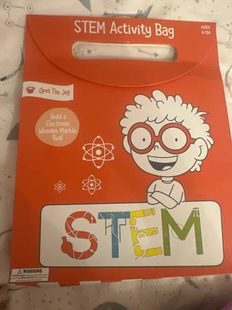 STEM KIT Built a Marble Run BRAND NEW 1