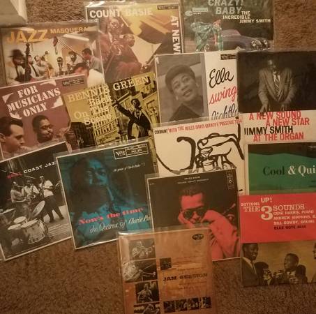 Collector buying records - LP collections - reel to reel tapes 1
