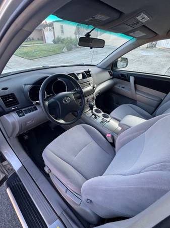 For Sale 2009 Toyota HighlanderSport Utility 4D - $8,000 (santa clara)63654702013059123