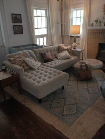 $2,200 / 2br - 1118ft2 - 2br Kirkwood /Atlanta House w/Sunroom w/ Storage near Marta  Emory 4mi (Intown  Fenced Yard,  Walk to Pullman Yards / MARTA)63921560926466121