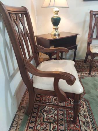 MID-CENTURY GUEST FABRIC WOOD ARMCHAIR 1