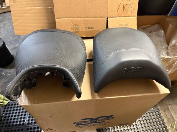 BMW 1250GSA 2021 Original Heated seats 1