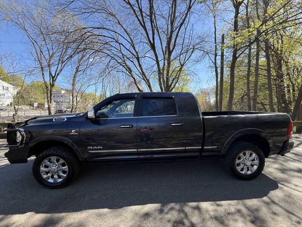 2019 RAM 3500 LIMITED**TRUCK**4X4**HEAVY DUTY**MEGACAB - Photo 9