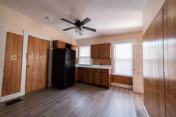 $2,800 / 3br - Malden 3 Bed/1 Bath Retreat | Forestdale Gem (Forestdale)63699333601411124