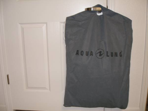 scuba/ Aqualung equipment and gear 1