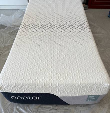 Nectar Premier Memory twin size mattress 1