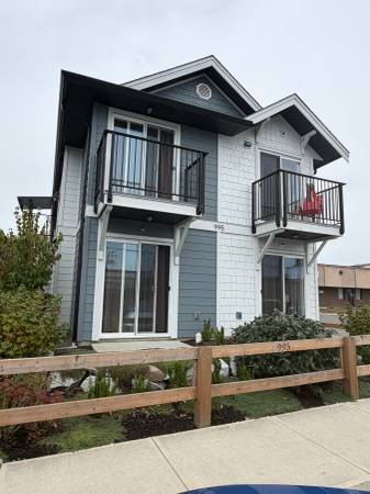 1br - 1br - Charming Micro Studio Unit in heart of Downtown 1