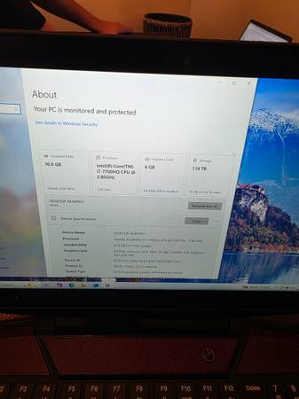 Lenovo Y720 15.6" laptop  i7 CPU 1