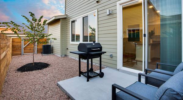 📍 New Townhomes with Yards – Pet-Friendly Lifestyle in Kyle! 1