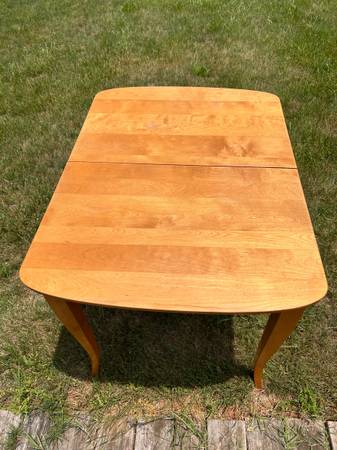 Antique kitchen table, solid wood 1