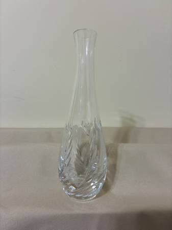 Bud Vase 1