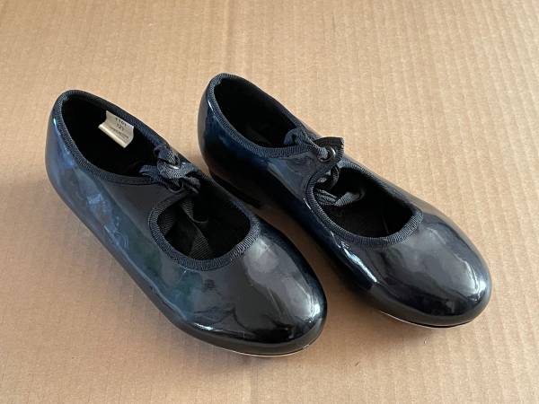Kids Tap Shoes - Size 12.5 1