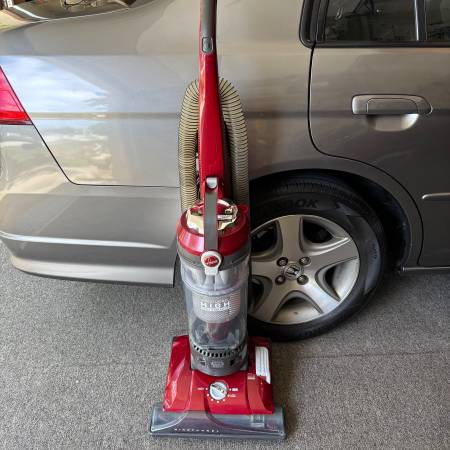 Hoover WindTunnel High Performance Bagless Vacuum #UH72600W 1