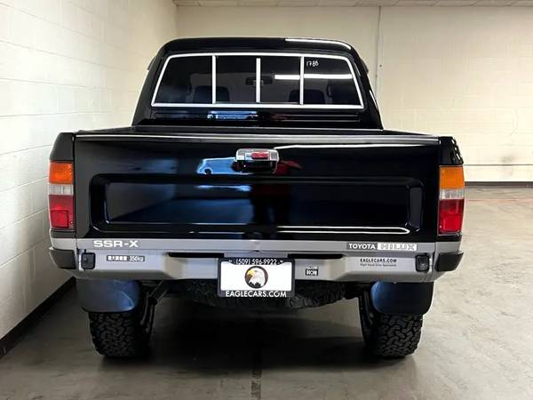 RHD Conducción por la derecha - Camioneta Toyota Hilux 4x4 de 1996 - EagleCars.com - $31,900 (Spokane, WA)63624449984515124