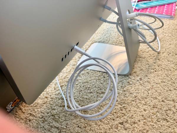 Apple Thunderbolt Display Monitor 27" Display A1407 - 275 USD (Westwood, Los Ángeles, CA)63471427321345122
