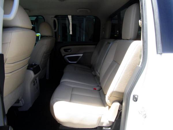 2017 Nissan Titan Platinum Reserve - Photo 12