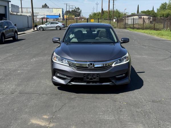 2017 Honda Accord EX-L – 69,000 millas, excelente estado, totalmente equipado - $18,450 (Stockton)63470782134531121