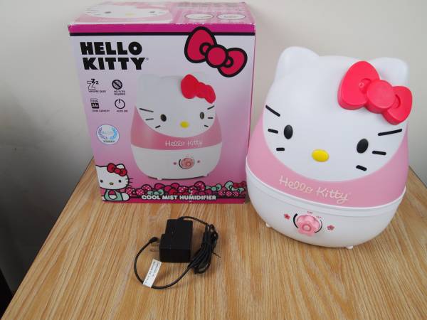 Hello Kitty Cool Mist Humidifier 1
