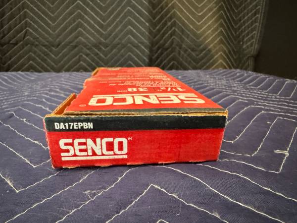 Senco 1 1/2 incn 4d Finish Nails 15 gauge 1