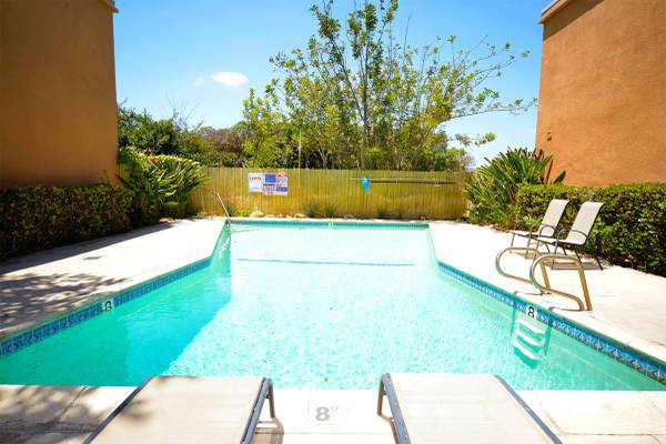 $2,050 / 1br - 535ft2 - Acceso controlado/seguro, piscina climatizada, ¡excelente ubicación!63800711903873122