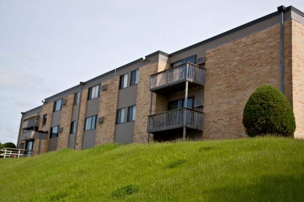 $765 / 2br - 620ft2 - Heat Paid, Great Location, 2bd 1ba (505 Park Street, Minot, ND)63816981034625122