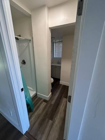 $1,799 / 2br - New Paint. Downsatirs unit. No stairs (Auburn)63952109502083123