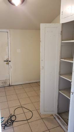 $550 / 1br - Seeking housemate for shared shotgun (Leonidas)63792269017475122