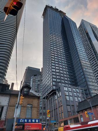 BRAND NEW 8 Wellesley Street West!1BED+DEN,1BATH,DOWNTOWN TORONTO 1