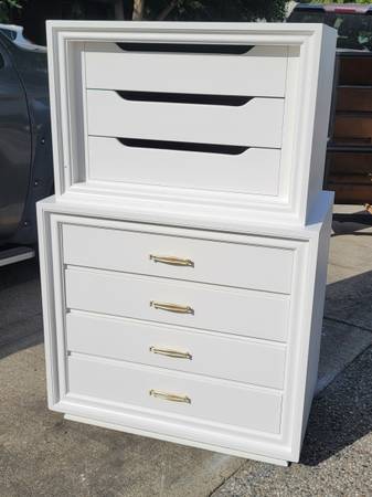 Super solid white 7 drawer dresser 1