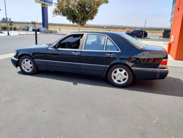 1999 Mercedes Benz S 320 1