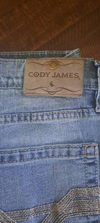 Cody James 36x32 1