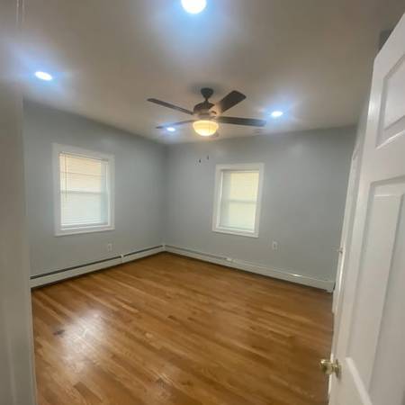 $3,000 / 3br - Departamento tipo condominio de 3 habitaciones en Mattapan – Actualizaciones modernas – $3,000 (Mattapan)63655252263299122