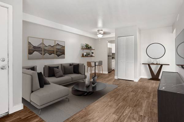 $1,467 / 2br - 720ft2 - 6 WEEKS RENT FREE! 2 Bed 1 Bath in the Heart of West Valley! (West Valley City)63674364103939120