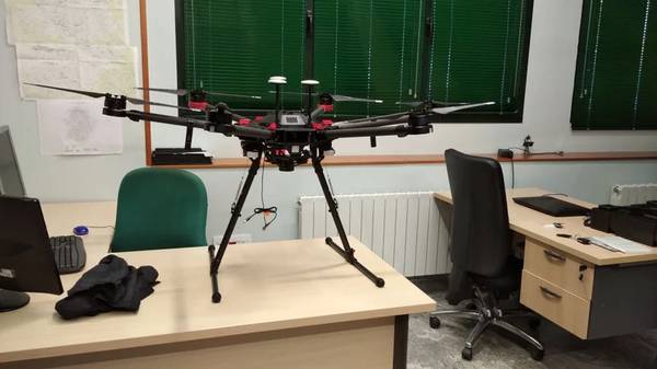 Dron DJI Matrice 600 Pro 1