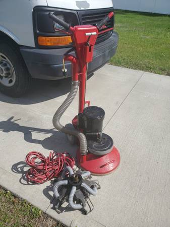 RX-20 Carpet cleaning machine 650 cleaning passes per minute 1