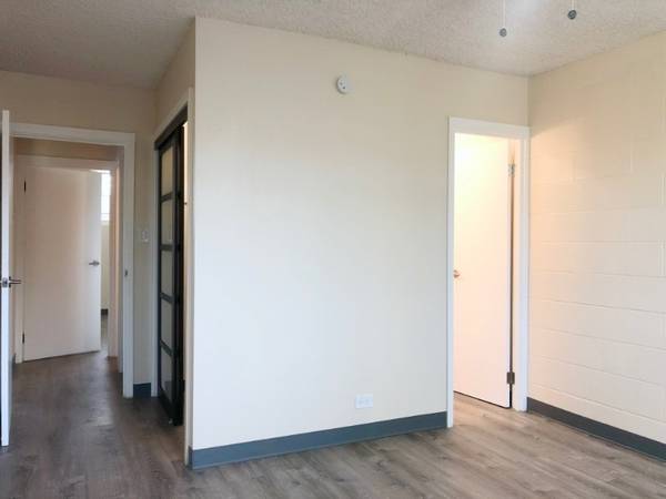 $2,652 / 2br - 778ft2 - Bright beautifully renovated w/ stainless appliances (Punahou and Young)63939788963714120