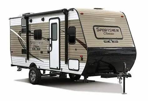 RV STORAGE. CAMPER TRAILER STORAGE. SEELEY'S BAY ONTARIO 1