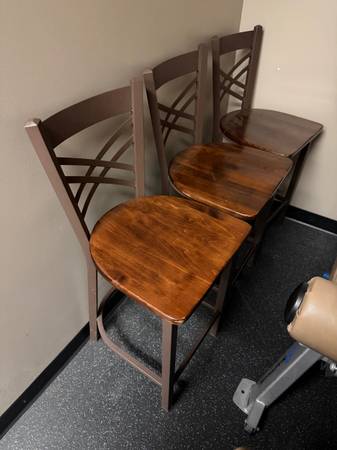 (3) Chairs / Stools Lot 1