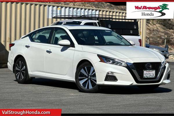 1 2022 Nissan Altima Pearl White Tricoat GO FOR A TEST DRIVE! 1