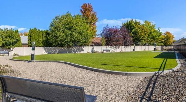 $1,475 / 1br - 585ft2 - Polished Finishes & Gourmet Kitchens-1 BR Luxury Living (12000 W Fairview Ave. Boise, ID)63794970768513124