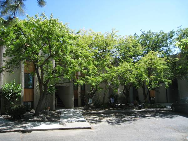 First month rent free!! Northside 1 Bed 1Bath with Amazing Sunset View 1