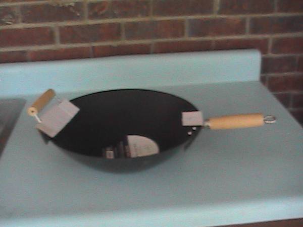 Mainstays 13.75 '' Non-Stick Wok 1