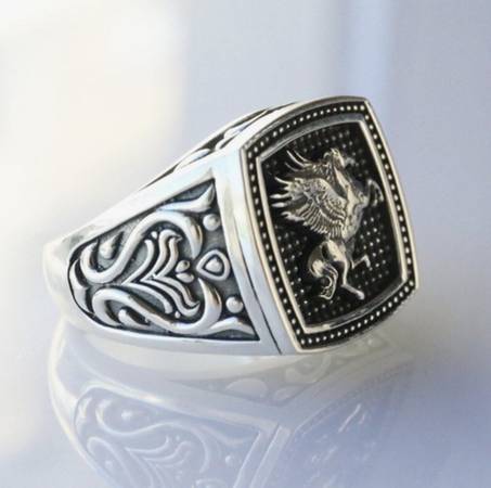 Men’s Pegasus Ring  Size 10 1