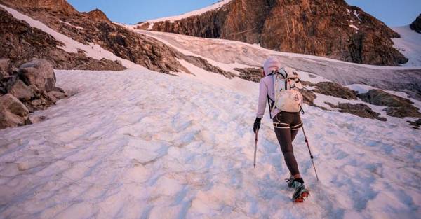 MOUNTAIN GUIDE WANTED 1