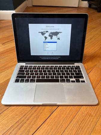 Apple MacBook Pro 13” Retina (Late 2013), i5, 8GB RAM, Works Great 1