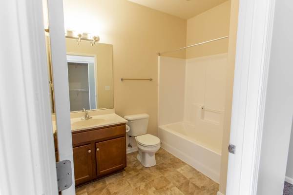 $1,500 / 2br - 1117ft2 - First and Last month rent free!! 2 bedroom 2 (Charlestown)64008826618753121