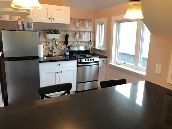 Estudio ático de $1,650 directamente en el lago Merritt con terraza privada (oakland lago merritt / grand)63671973032065124
