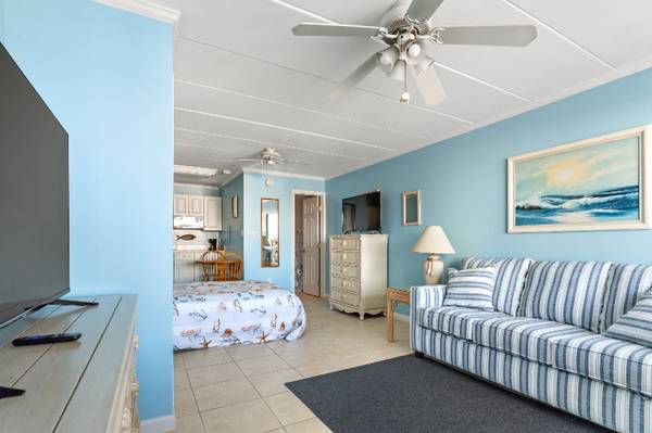 $1000.00 / 1br - ALQUILER DE INVIERNO - Estudio en el centro por Jolly Rogers63839296765313121